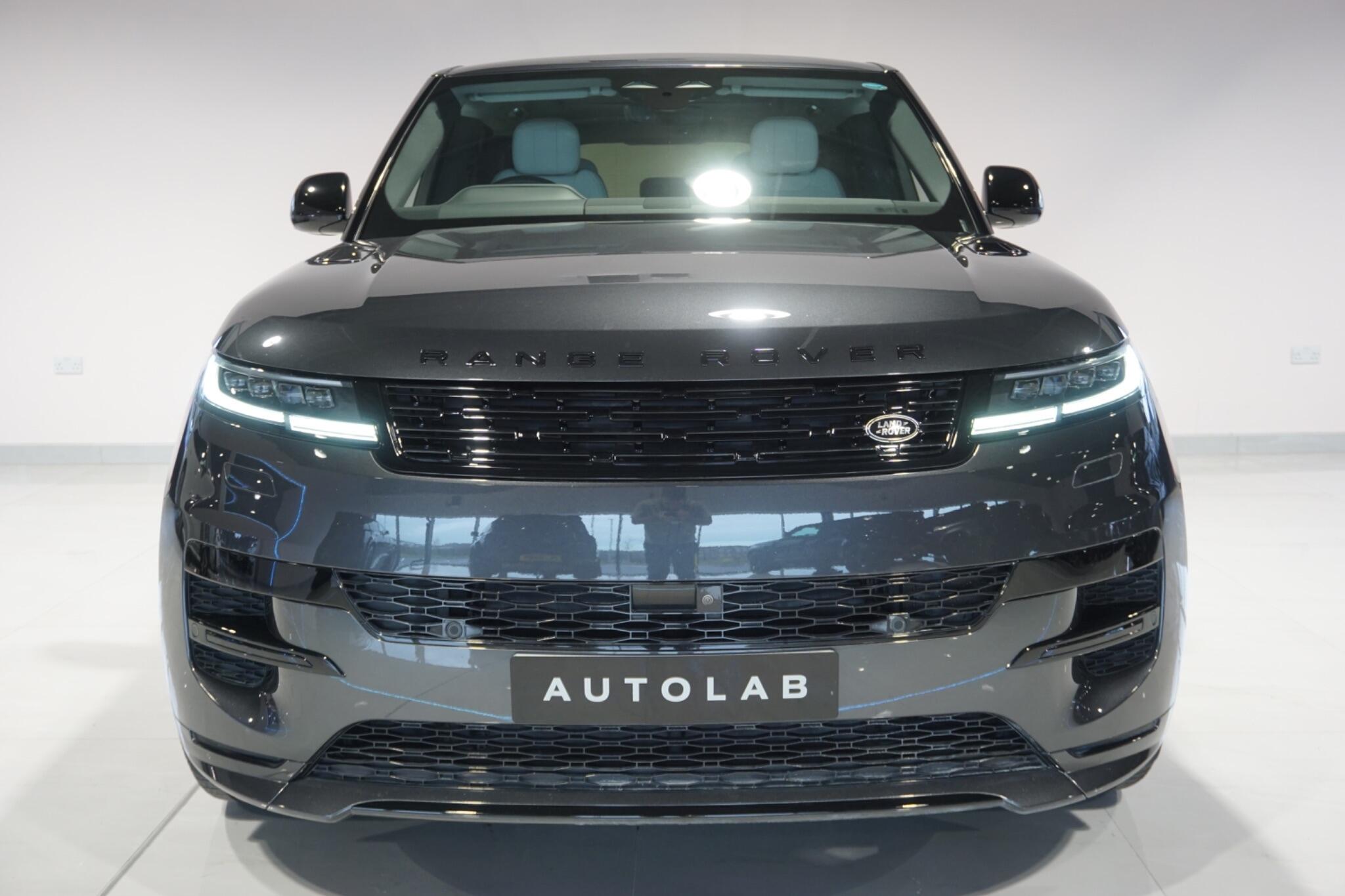 Land Rover Range Rover Sport 3.0 D300 MHEV Dynamic SE SUV 5dr Diesel Auto 4WD Euro 6 (s/s) (300 ps)